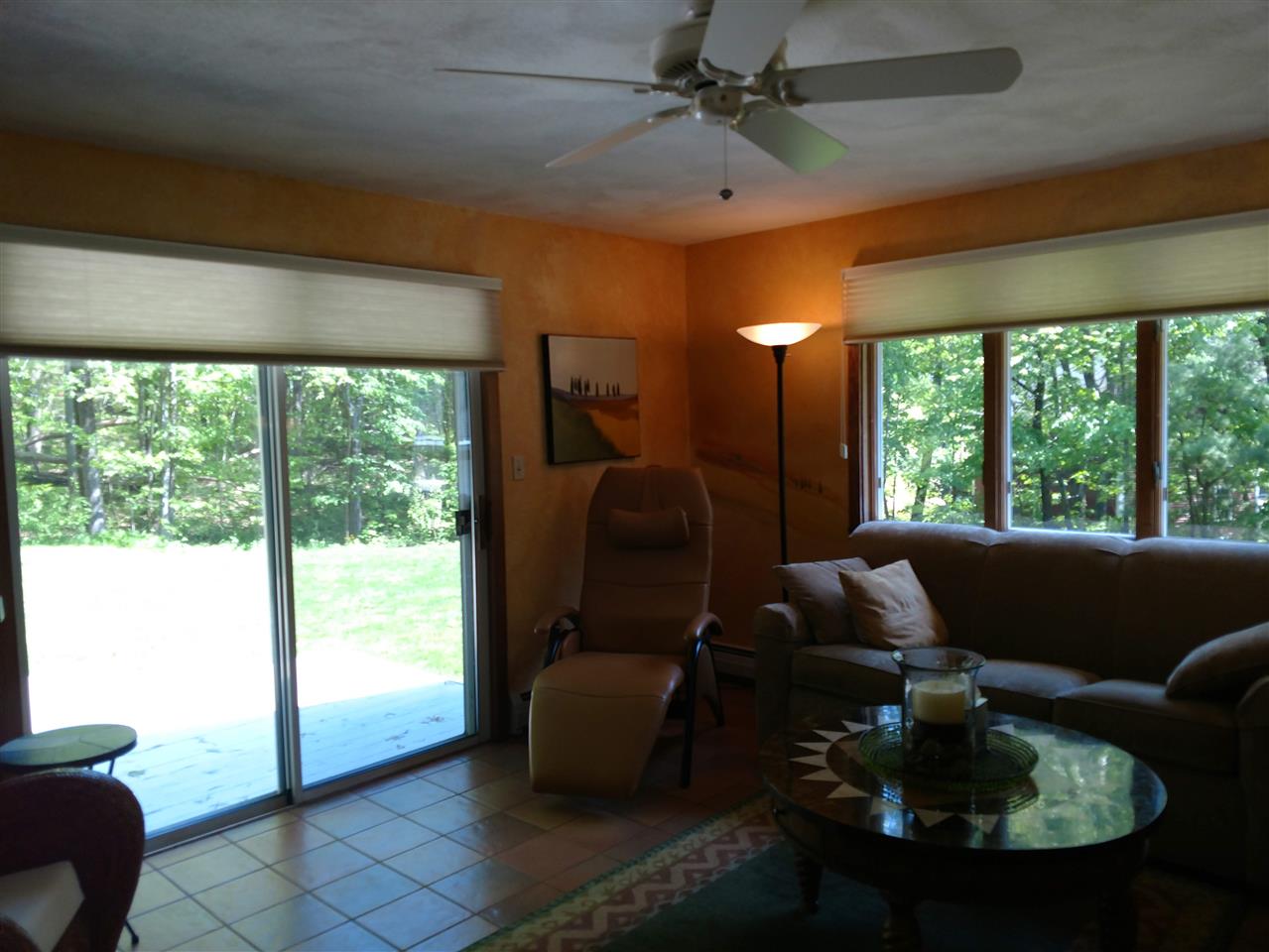 86 Frost Road Derry, NH 03038 - Photo 11 of 33