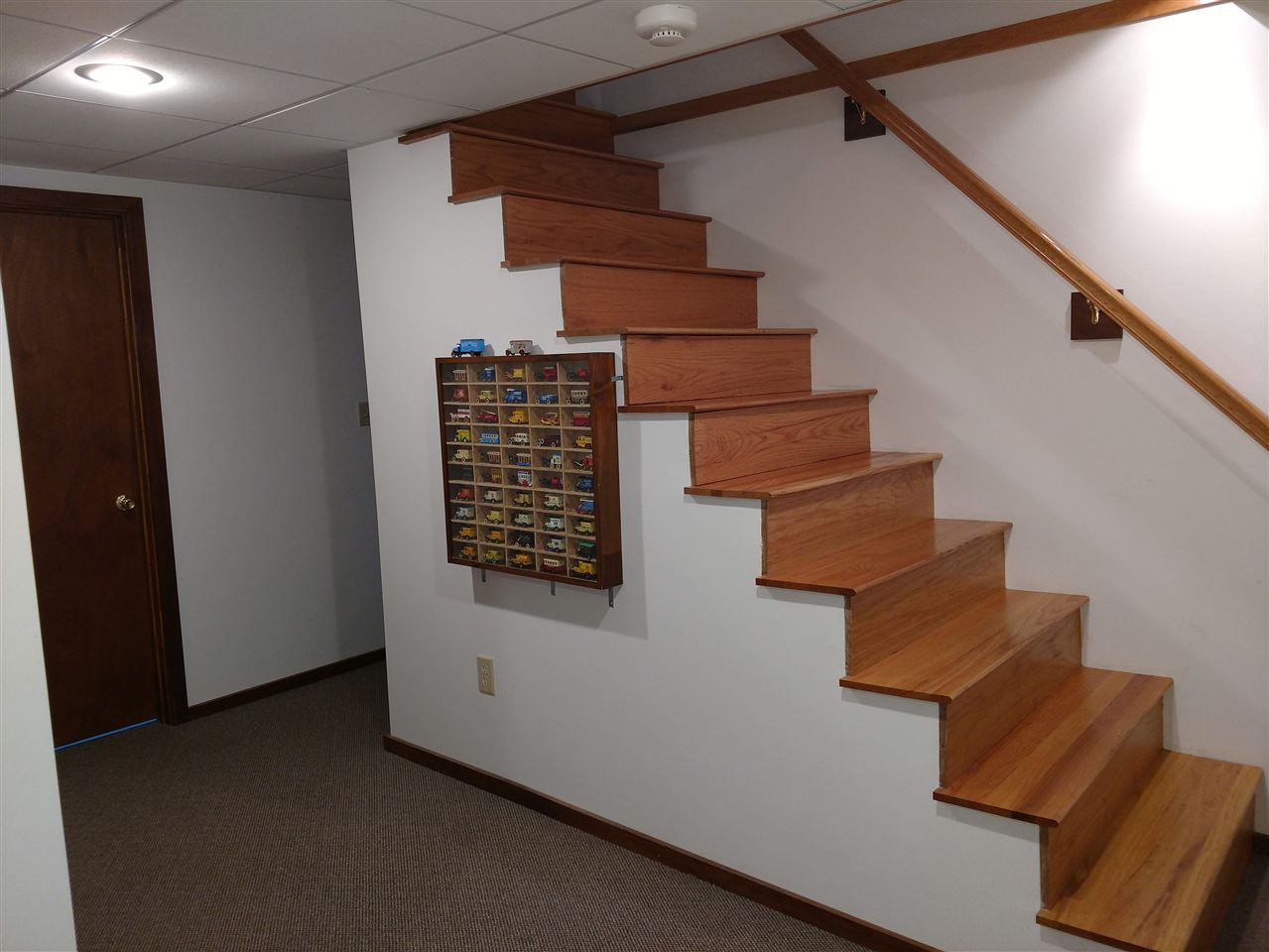 86 Frost Road Derry, NH 03038 - Photo 24 of 33