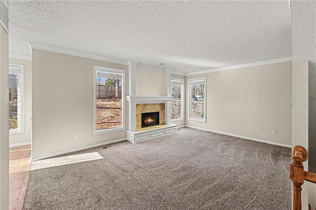 14508 South Rene Street Olathe, KS 66062 - Photo 4 of 23