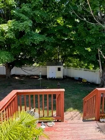 $2,750 | 50-52 Neillian Street, Unit 1, Bedford, MA 01730