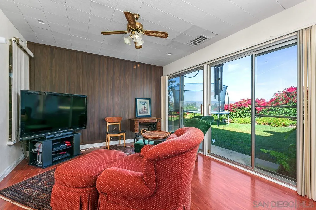 1840 Gum Tree Lane Fallbrook, CA 92028 - Photo 16 of 46 Gallery Image 16