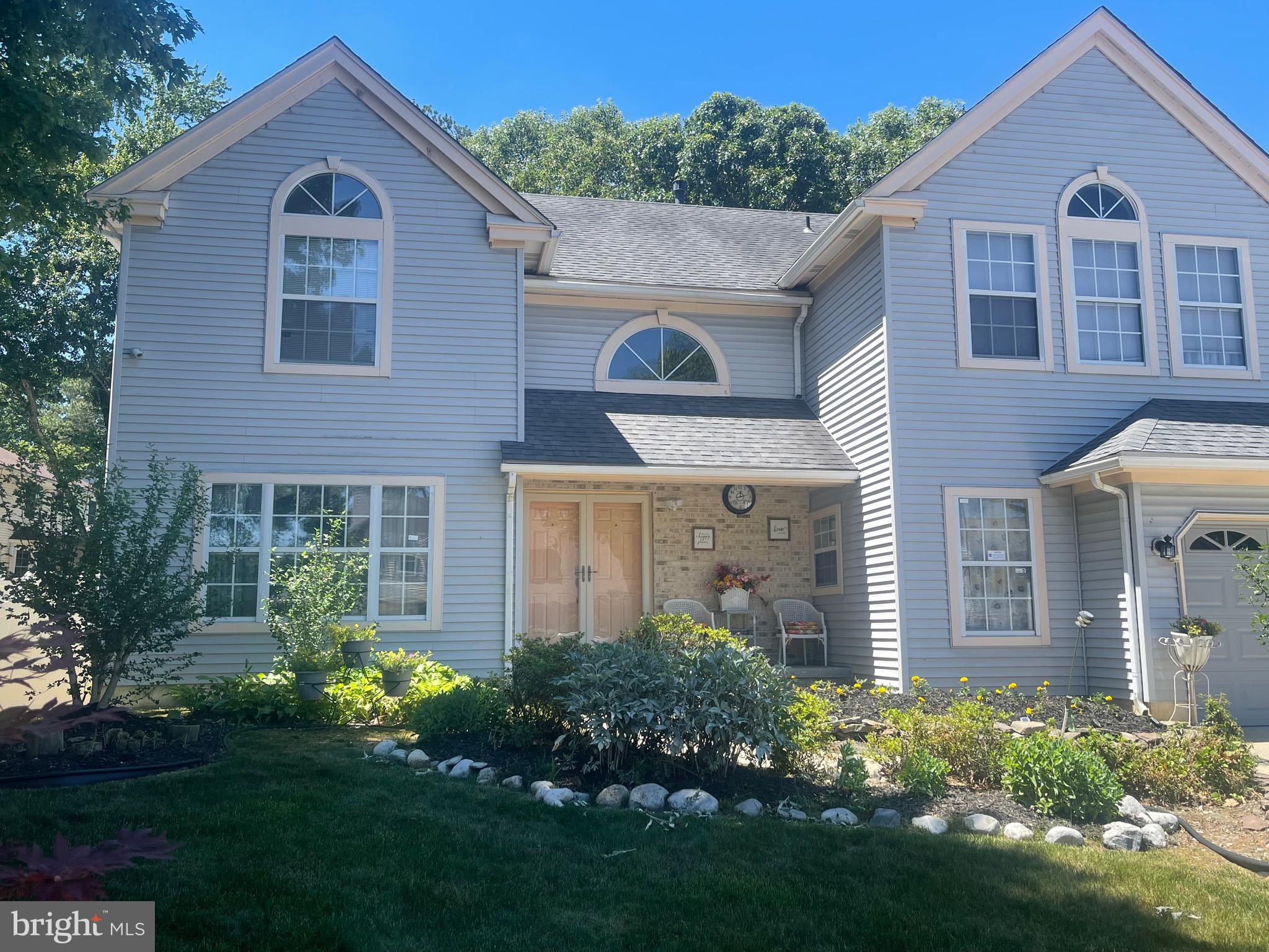 56 Jonquil Way Sicklerville, NJ 08081 - Photo 2 of 5