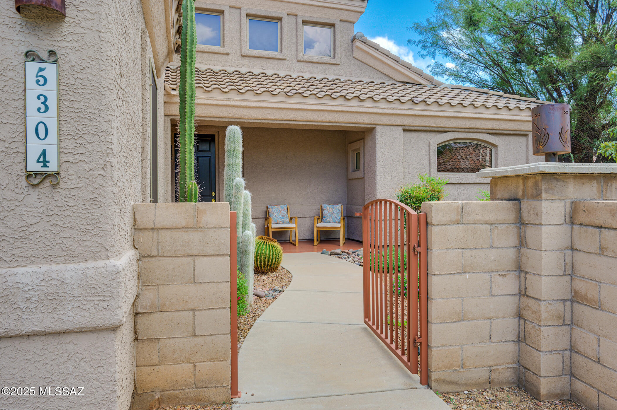 5304 Spring View Drive Tucson, AZ 85749 - Photo 7 of 51 Gallery Image 7