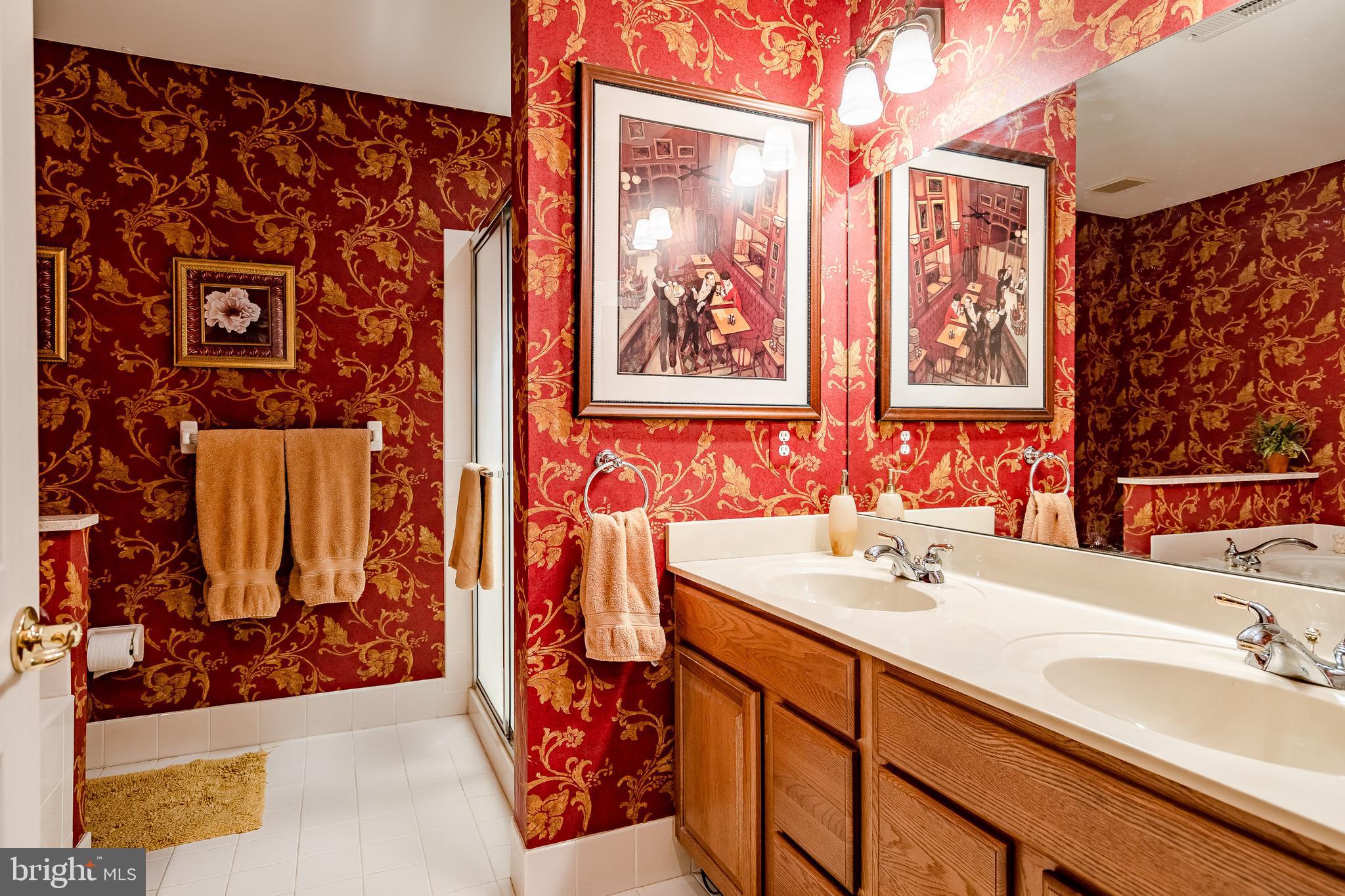 20 Longview Lane Newtown Square, PA 19073 - Photo 29 of 42 Master Bath
