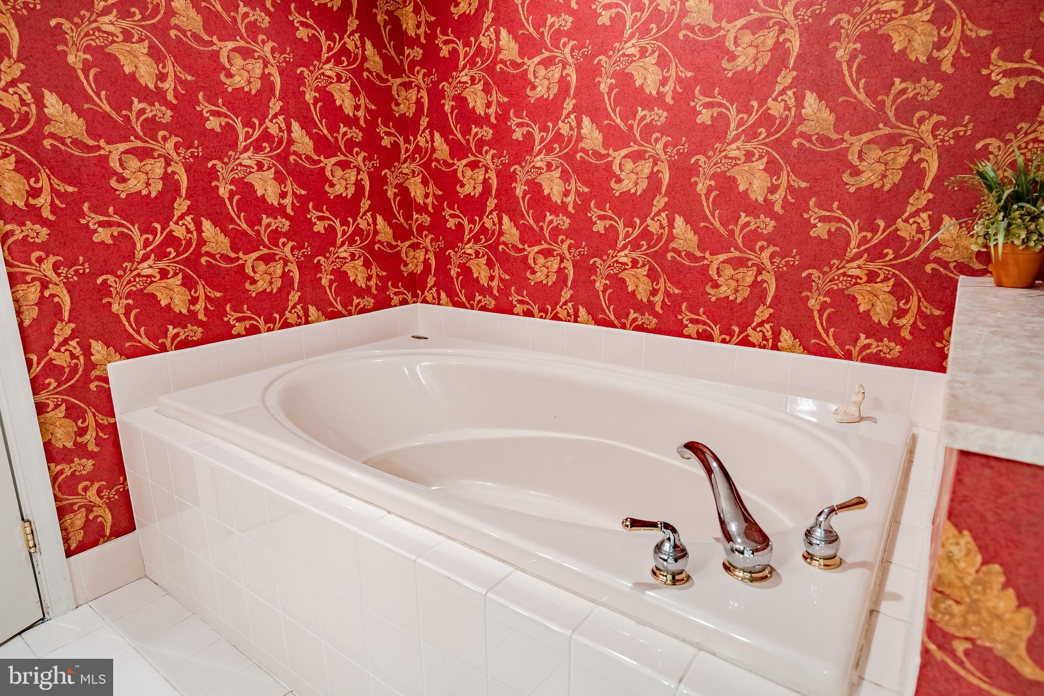 20 Longview Lane Newtown Square, PA 19073 - Photo 30 of 42 Master Bath