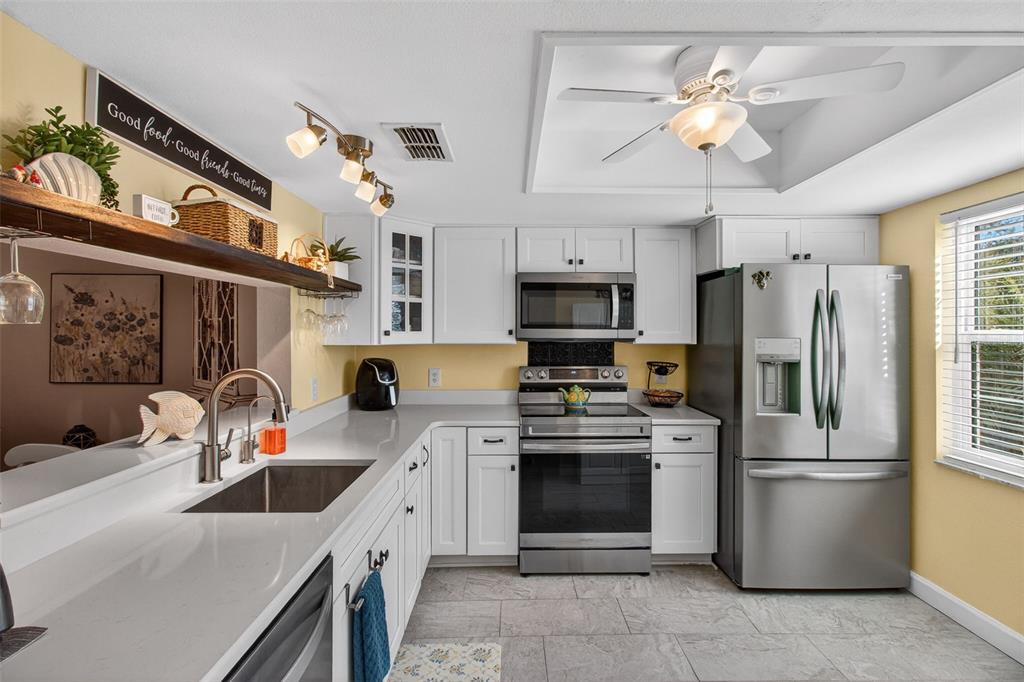 2150 Elm Street, Unit 603 Dunedin, FL 34698 - Photo 7 of 33