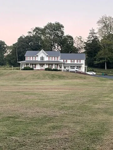 a view of a lake with houses