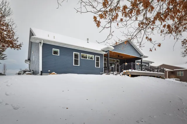 $730,000 | N6805 Sand Prairie, Holmen, WI 54636
