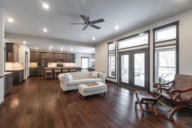 $730,000 | N6805 Sand Prairie, Holmen, WI 54636