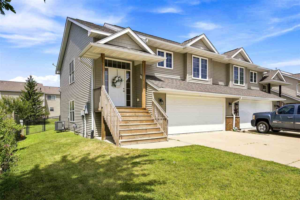 137 South Park Ridge Road North Liberty, IA 52317 - Photo 3 of 28 Gallery Image 3