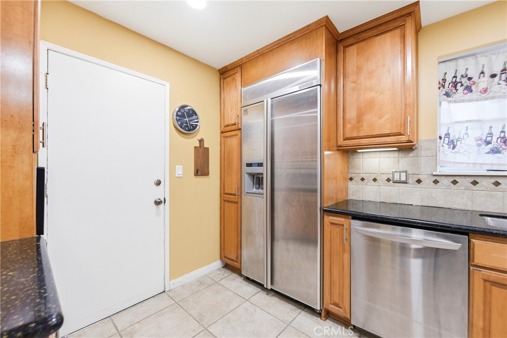 1676 Alexander Street Simi Valley, CA 93065 - Photo 14 of 26