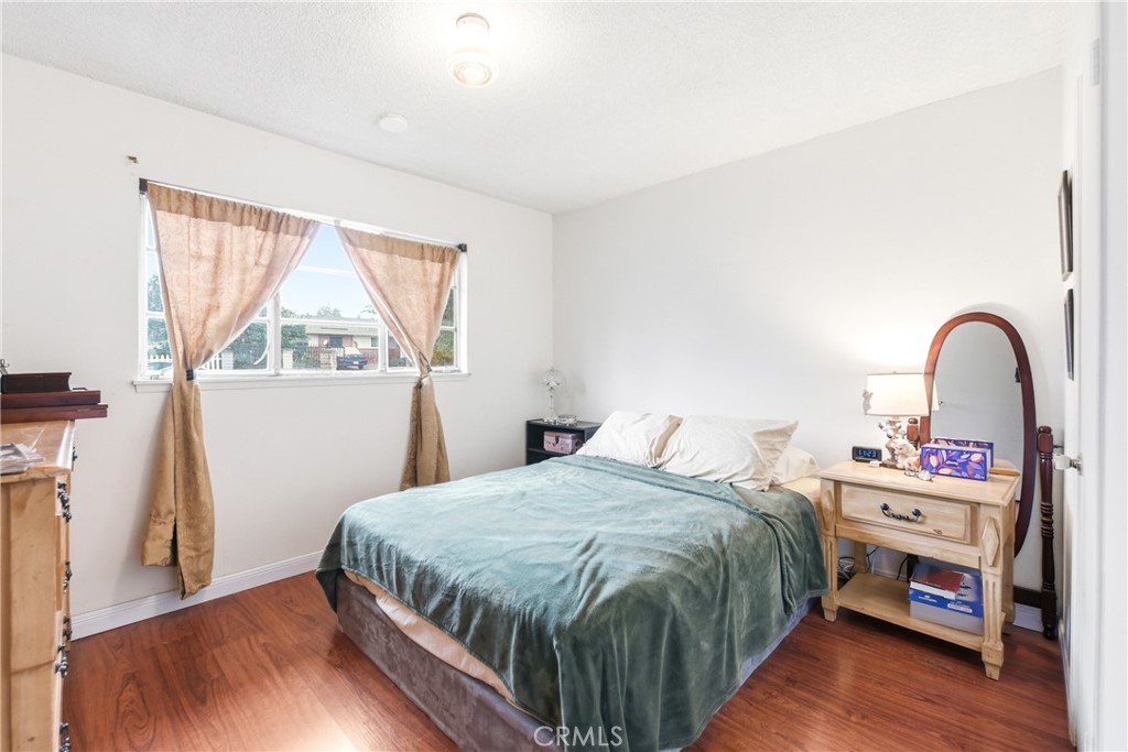 1676 Alexander Street Simi Valley, CA 93065 - Photo 17 of 26