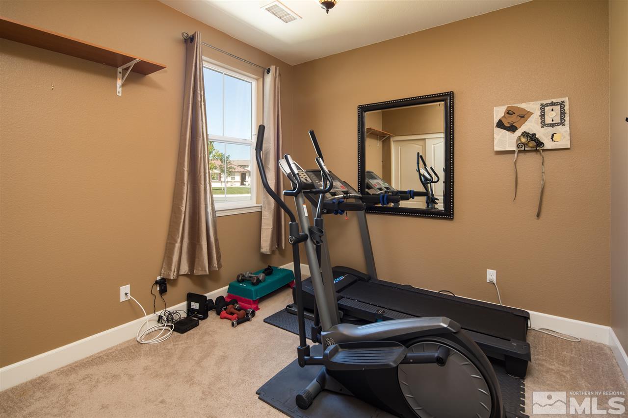10648 Walton Park Drive Reno, NV 89521 - Photo 4 of 18 Photo 4