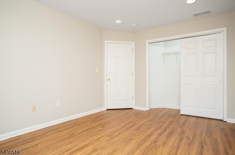643 Old Dover Road Morris Plains, NJ 07950 - Photo 14 of 26
