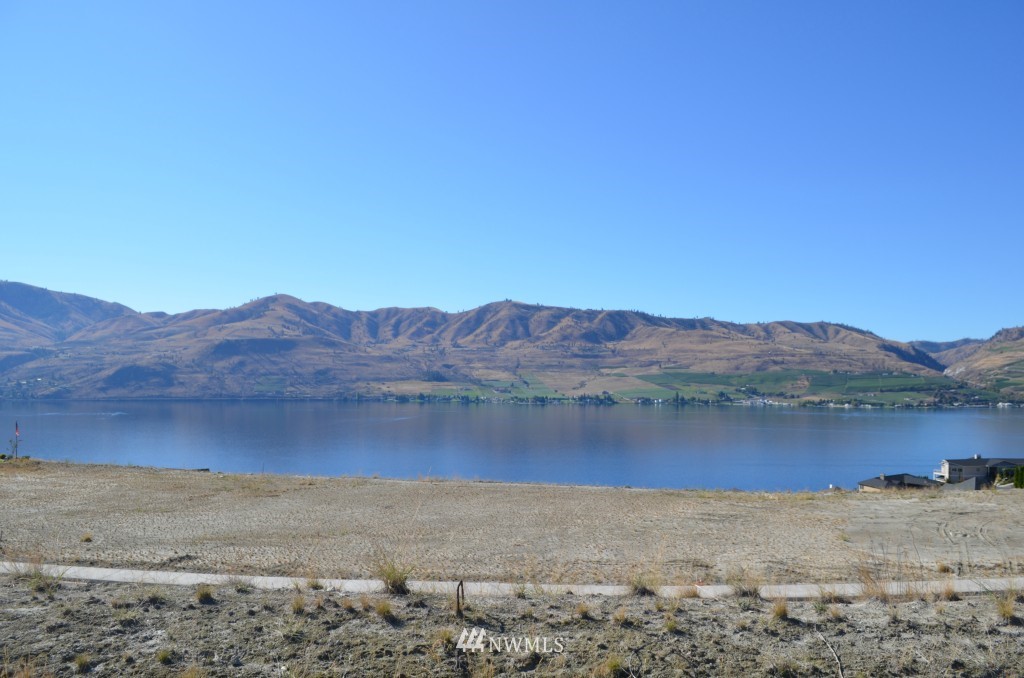 112 Ridgeview Drive Chelan, WA 98816 - Photo 11 of 20 Gallery Image 11