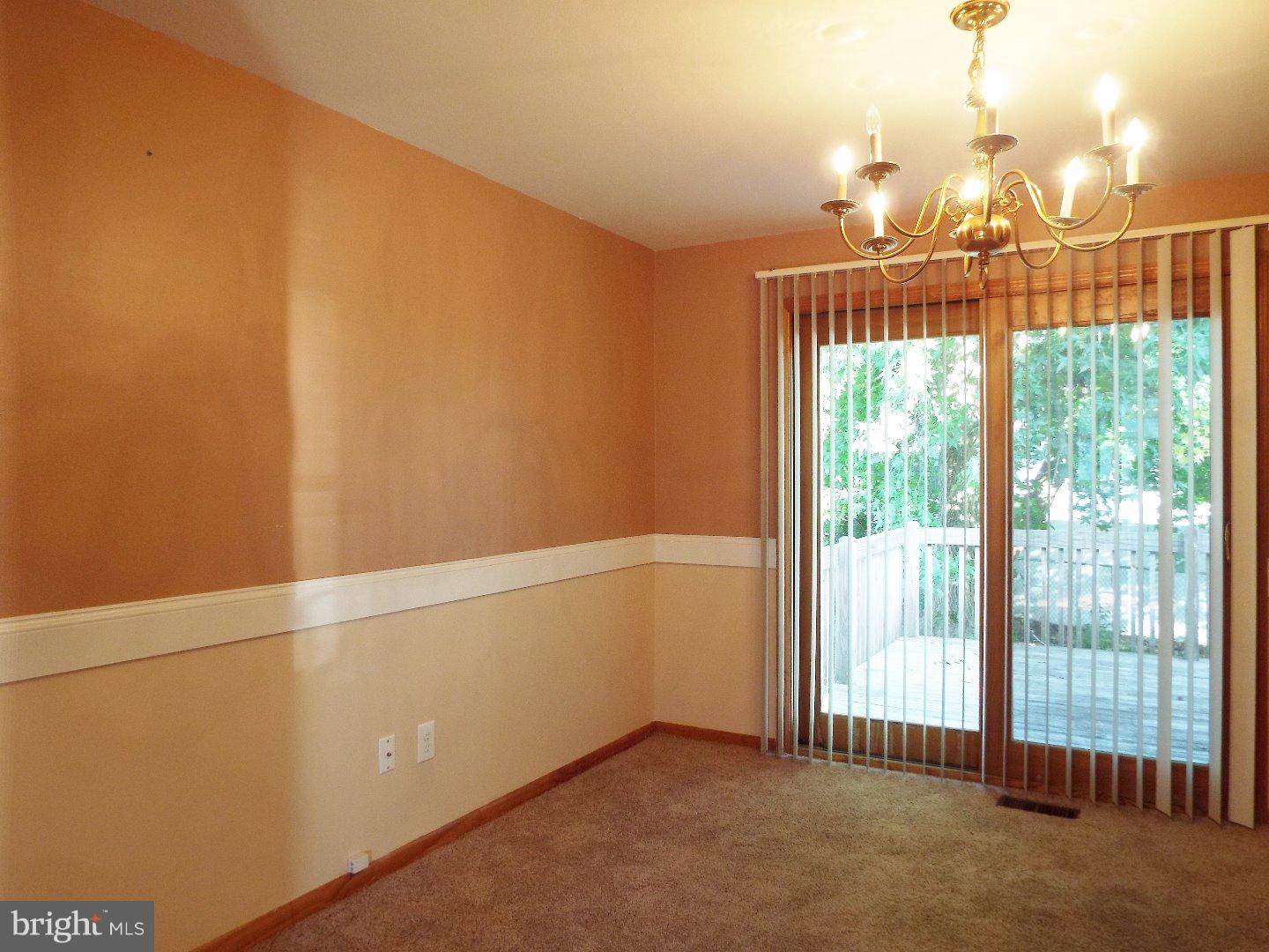 4 Roslyn Road Trenton, NJ 08610 - Photo 7 of 23