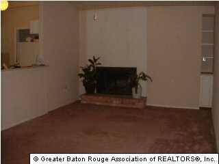 8079 Summa Avenue, Unit A Baton Rouge, LA 70809 - Photo 3 of 5 Gallery Image 3