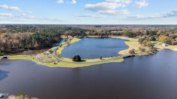 $1,425 | 349 Beach End Lane, Sanford, NC 27332