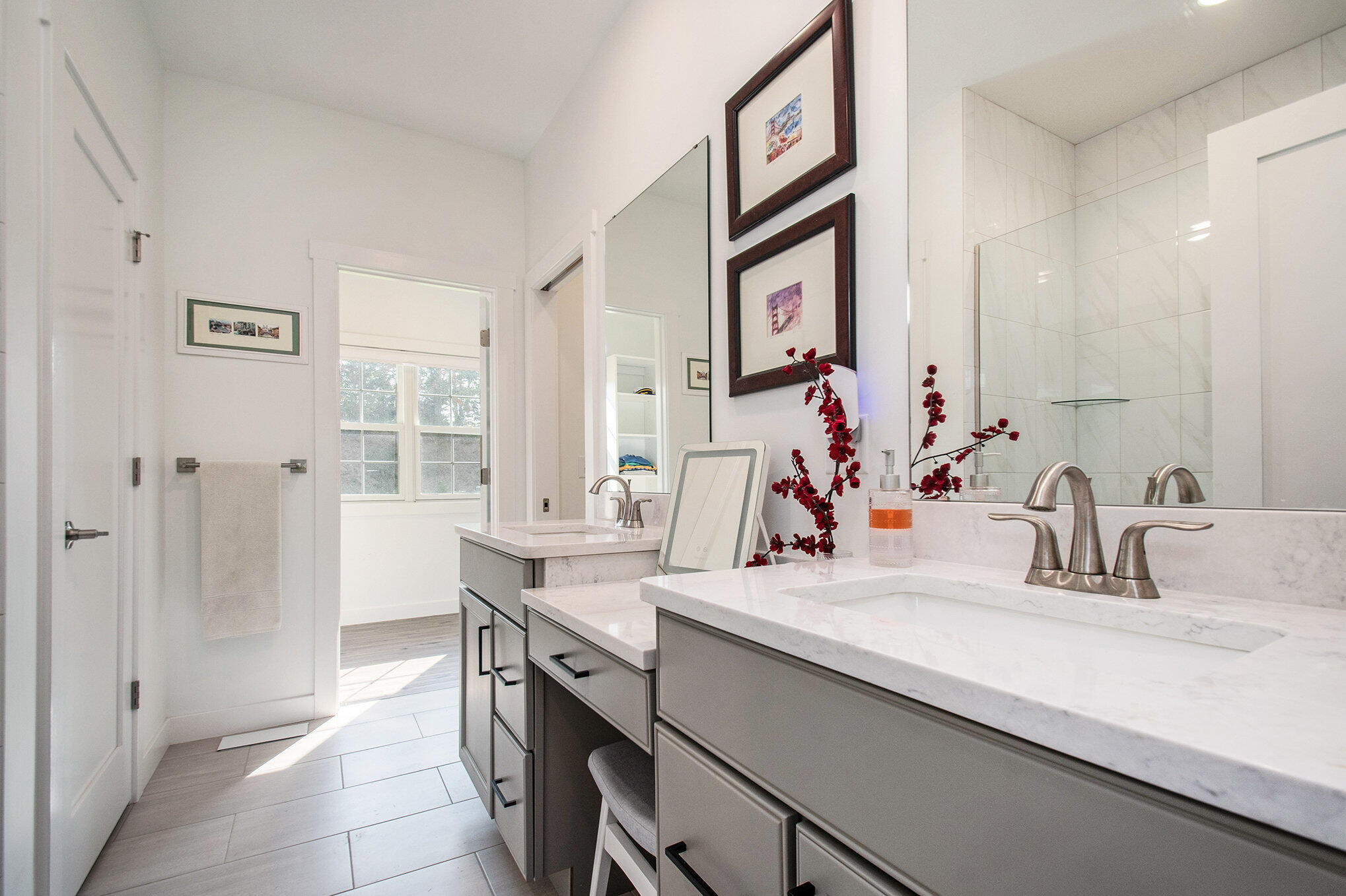 1872 Barron Lake Road Niles, MI 49120 - Photo 22 of 60 1872 Barron Lake Rd bath w/water closet