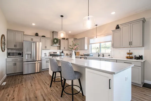 $1,299,900 | 1872 Barron Lake Road, Niles, MI 49120