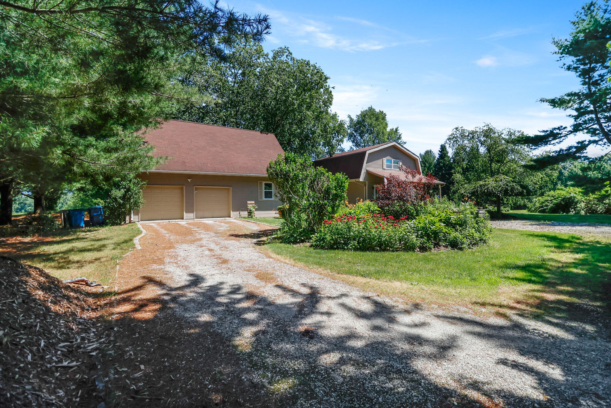 339 East Burdick Road Chesterton, IN 46304 - Photo 4 of 28 2048x1368