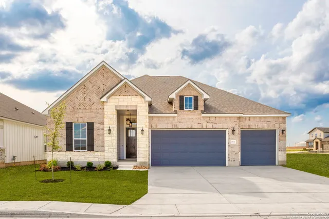 $498,900 | 1641 Saddleback Run, New Braunfels, TX 78130