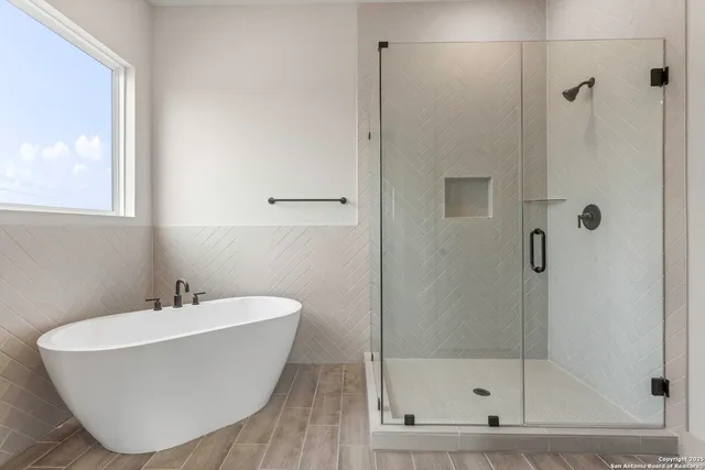 $498,900 | 1641 Saddleback Run, New Braunfels, TX 78130