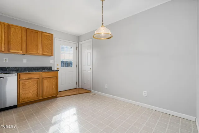 $2,400 | 133 Paynetown Road, Unit 11, Telford, TN 37690