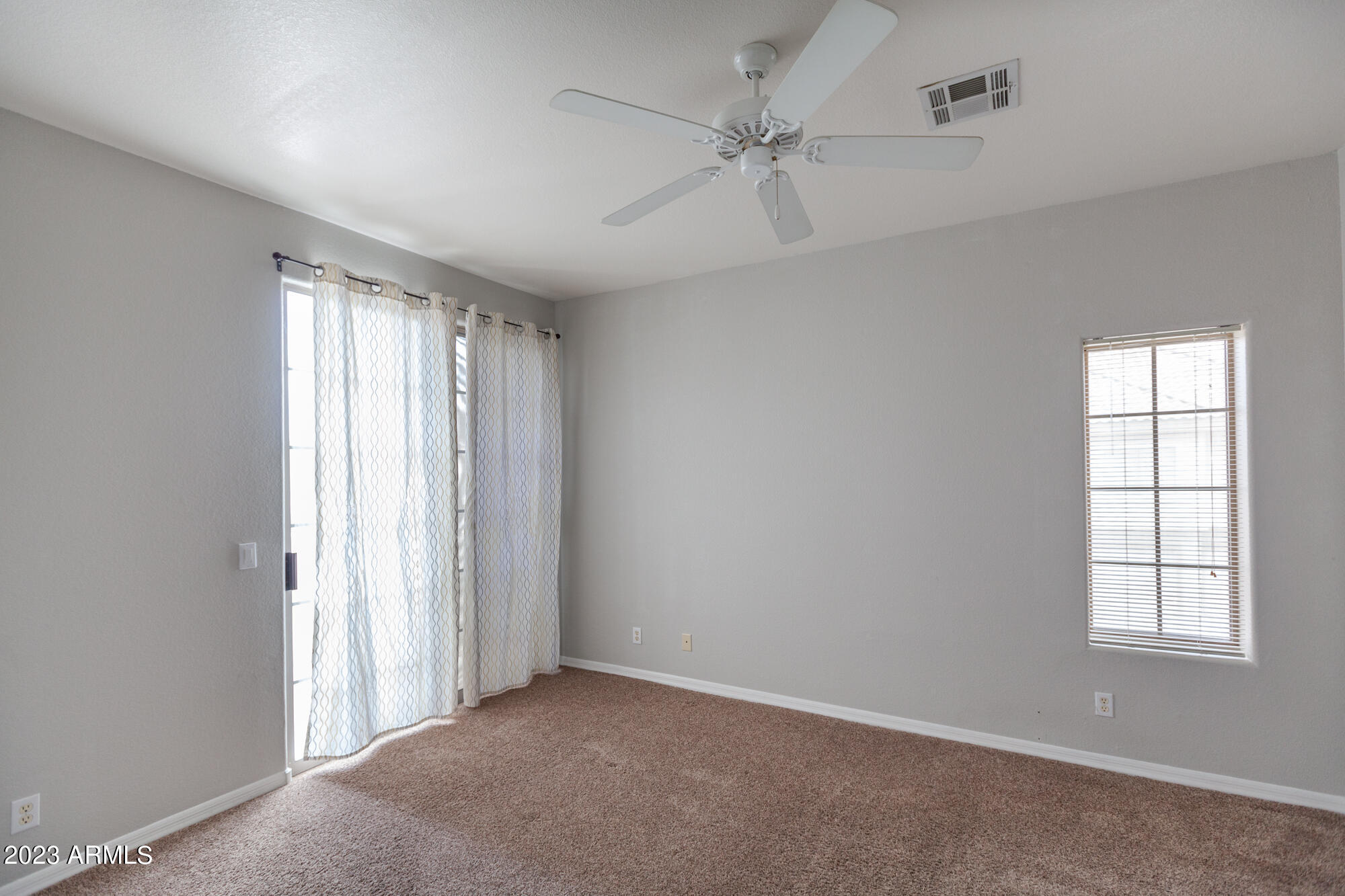2801 North Litchfield Road, Unit 16 Goodyear, AZ 85395 - Photo 14 of 22 IMG_5017