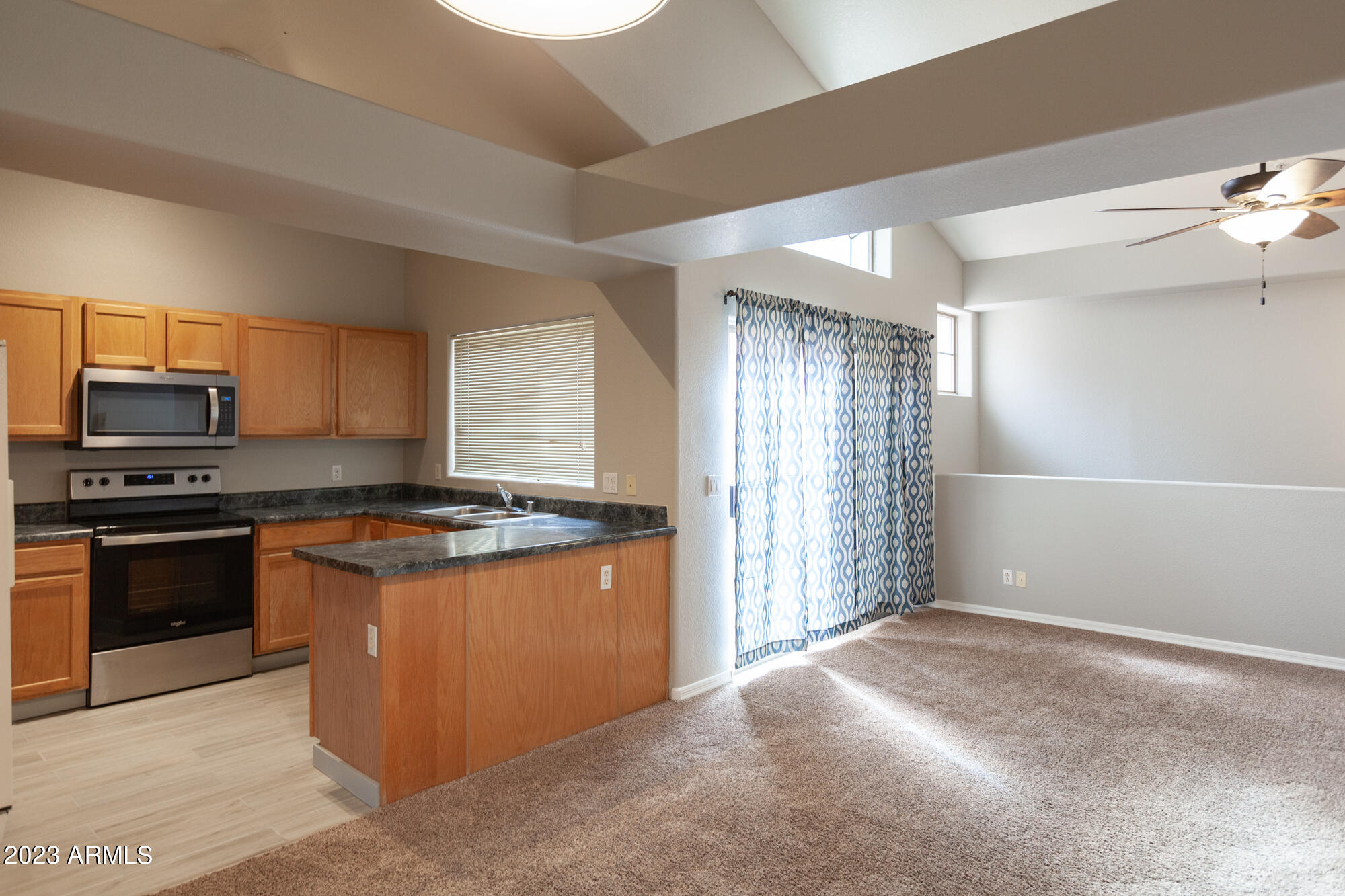2801 North Litchfield Road, Unit 16 Goodyear, AZ 85395 - Photo 3 of 22 IMG_4986
