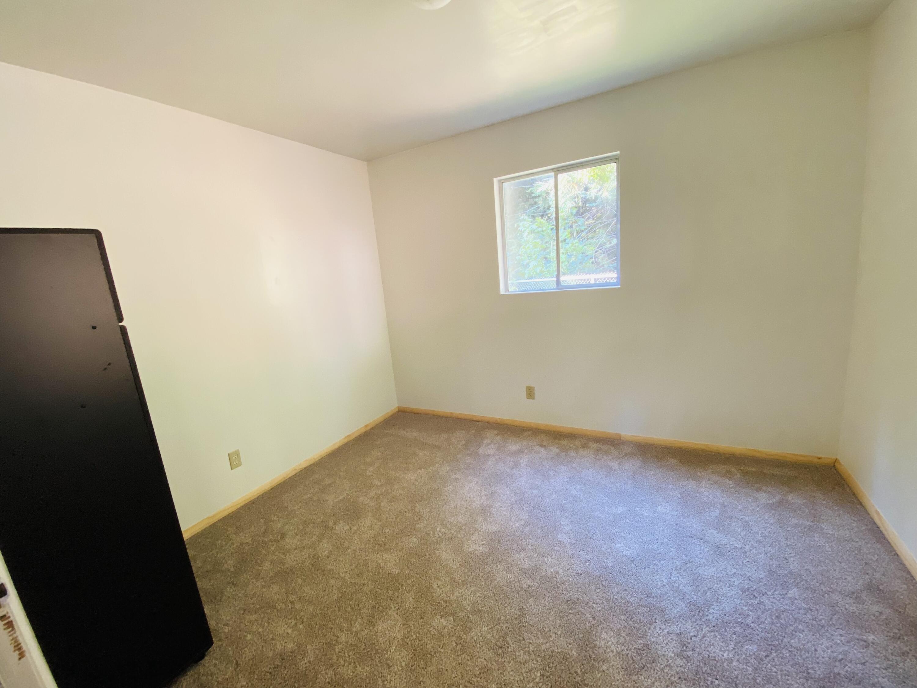 125 Madrone Road Weott, CA 95571 - Photo 43 of 68 IMG-2153