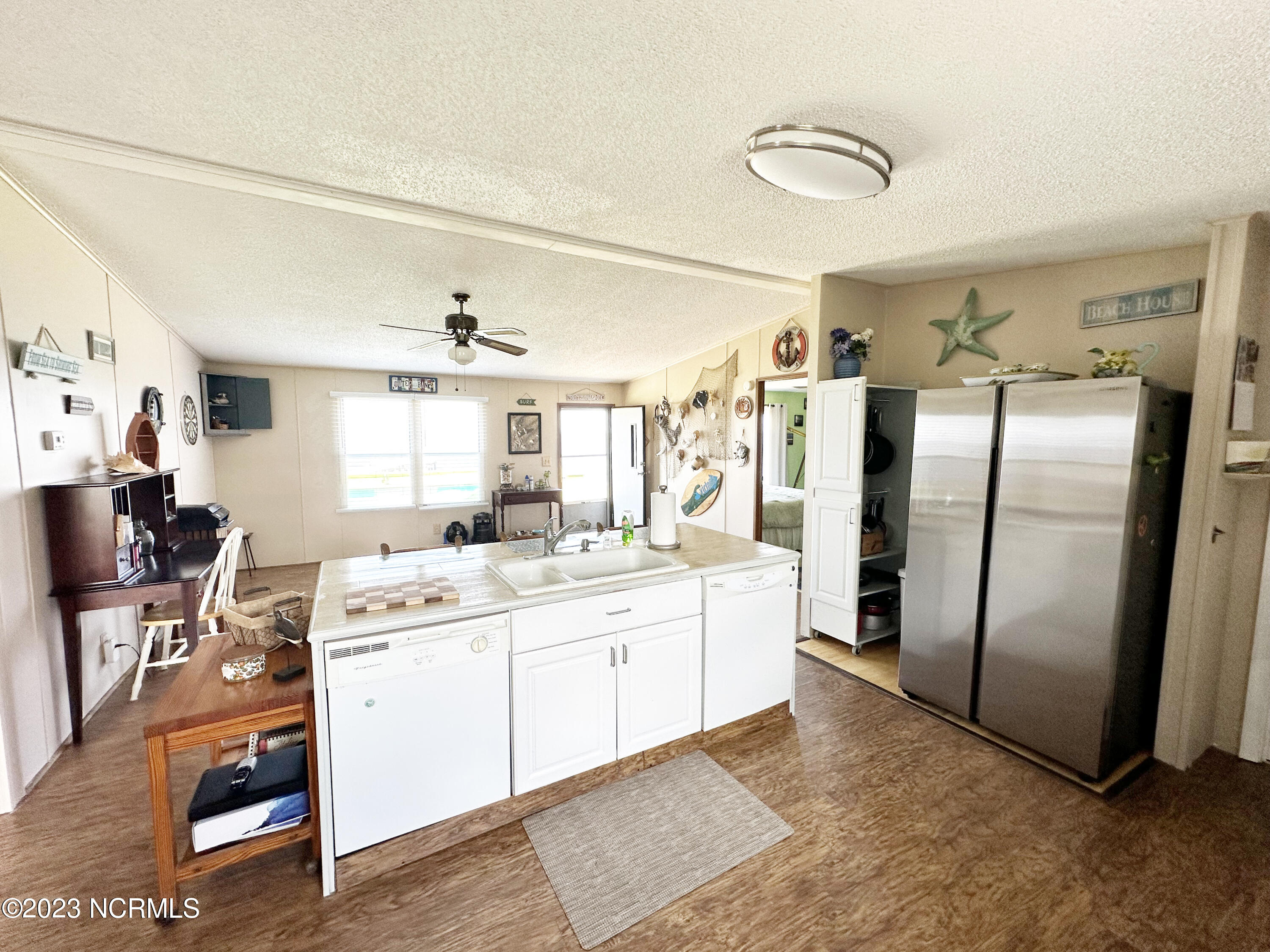 122 Roughton Road Columbia, NC 27925 - Photo 10 of 37 Kitchen