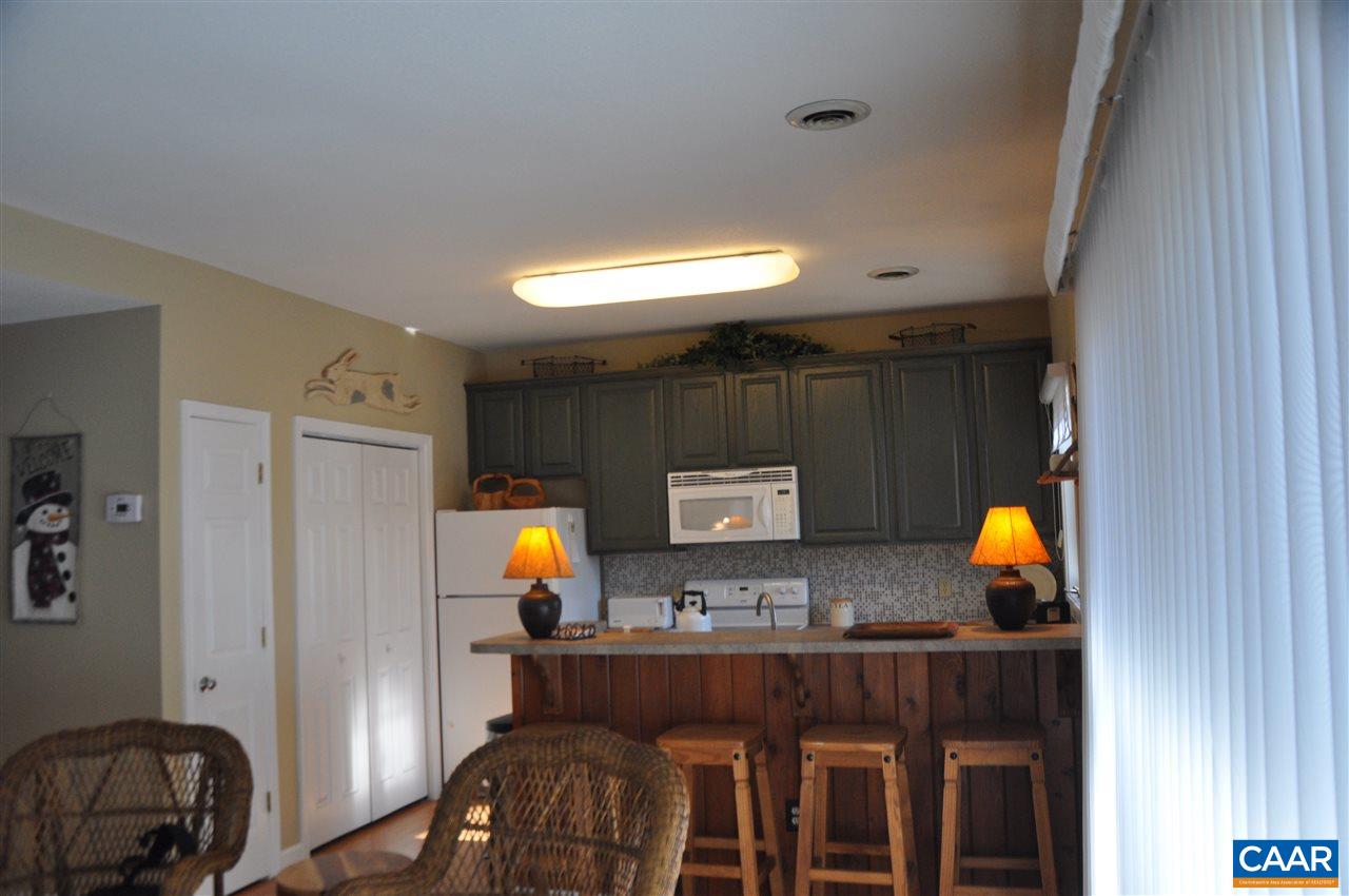 443 Three Ridges Gladstone, VA 24553 - Photo 9 of 20 Gallery Image 9