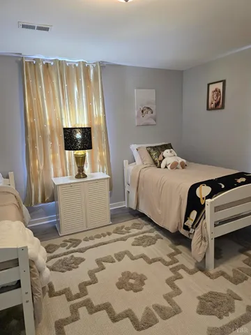 $3,500 | 1003 Broad Street, Altavista, VA 24517