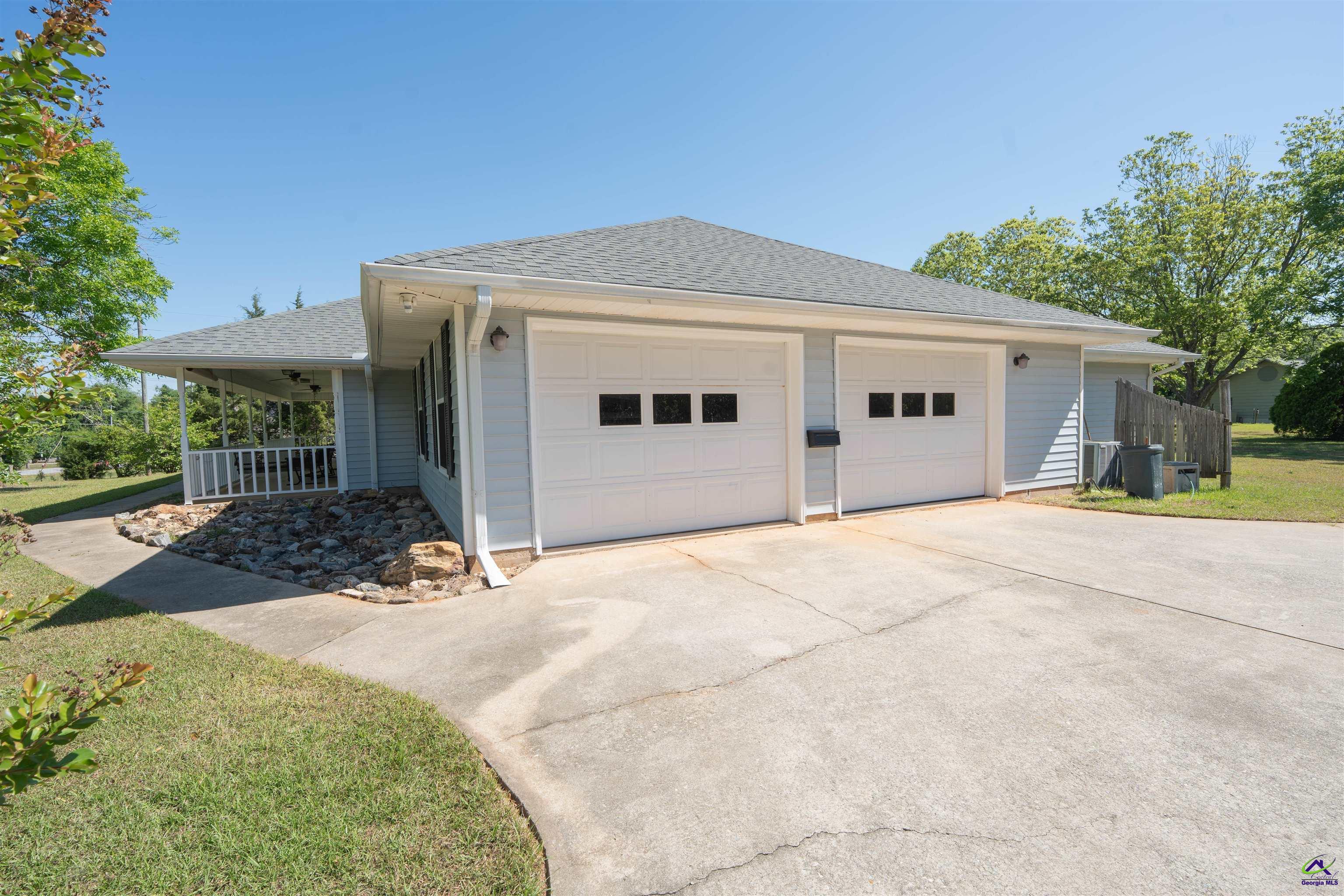638 Smithville Church Road Warner Robins, GA 31088 - Photo 2 of 48
