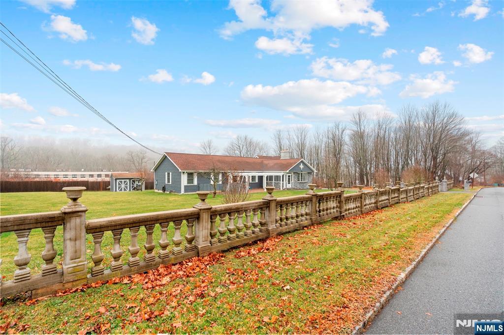 18 Old Wolfe Road Budd Lake, NJ 07828 - Photo 3 of 41