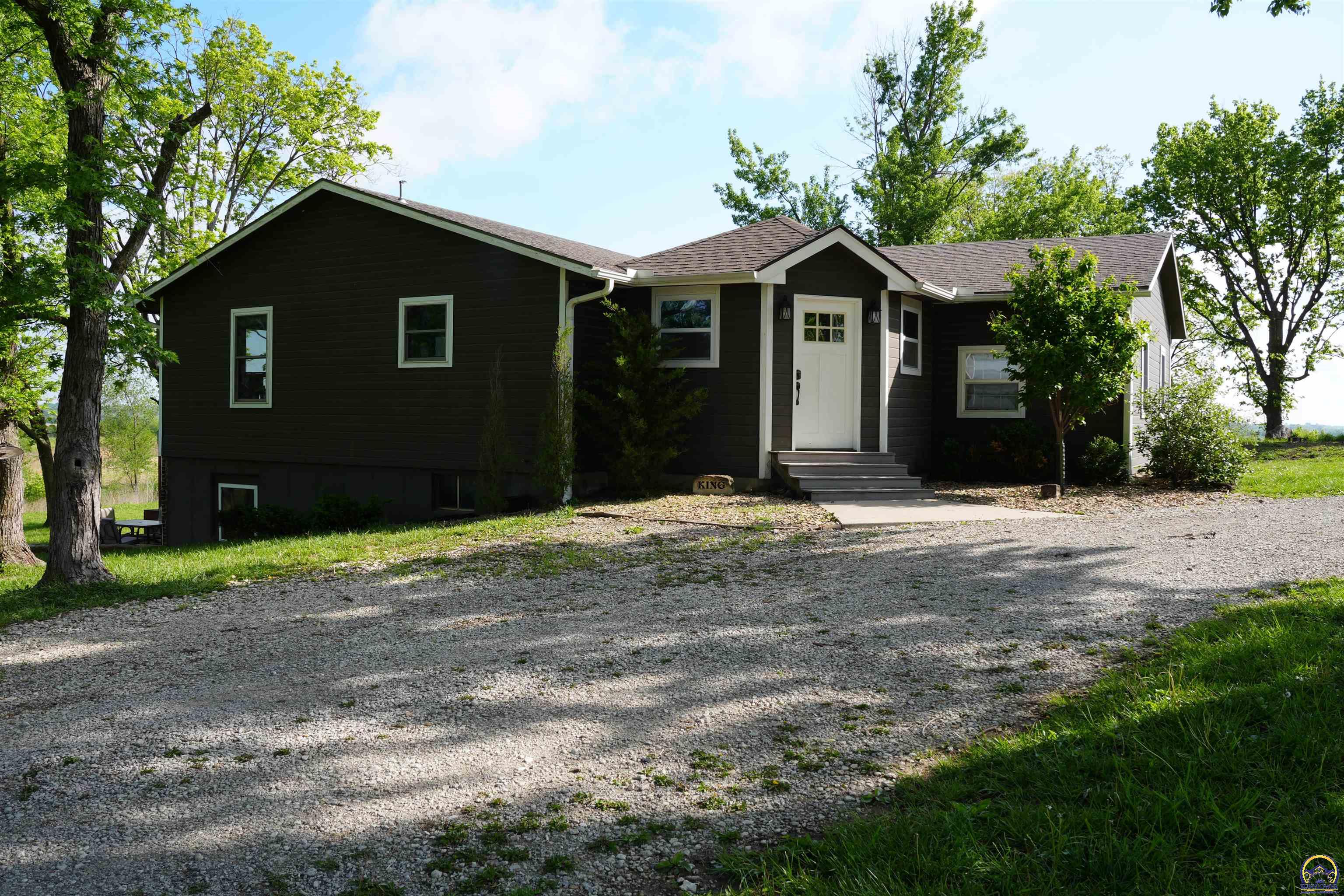 24298 M Road, Unit 24298 Holton, KS 66436 - Photo 11 of 98