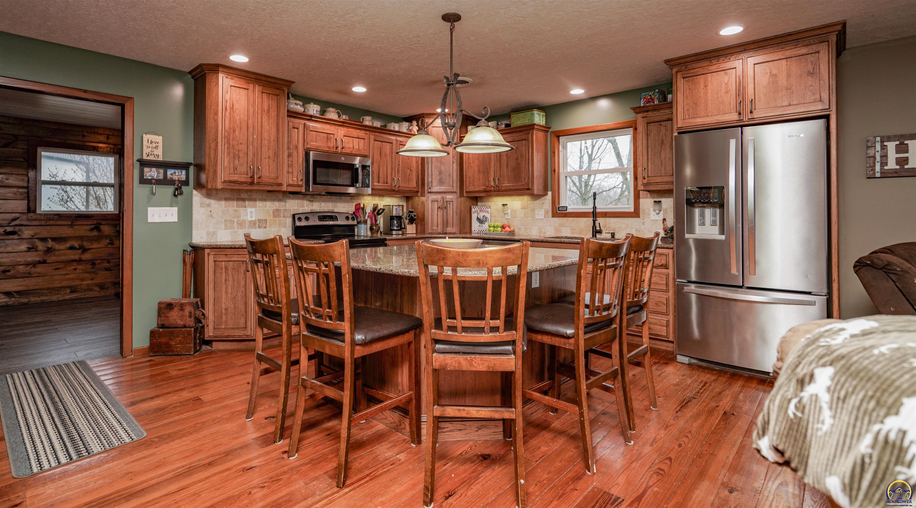 24298 M Road, Unit 24298 Holton, KS 66436 - Photo 21 of 98