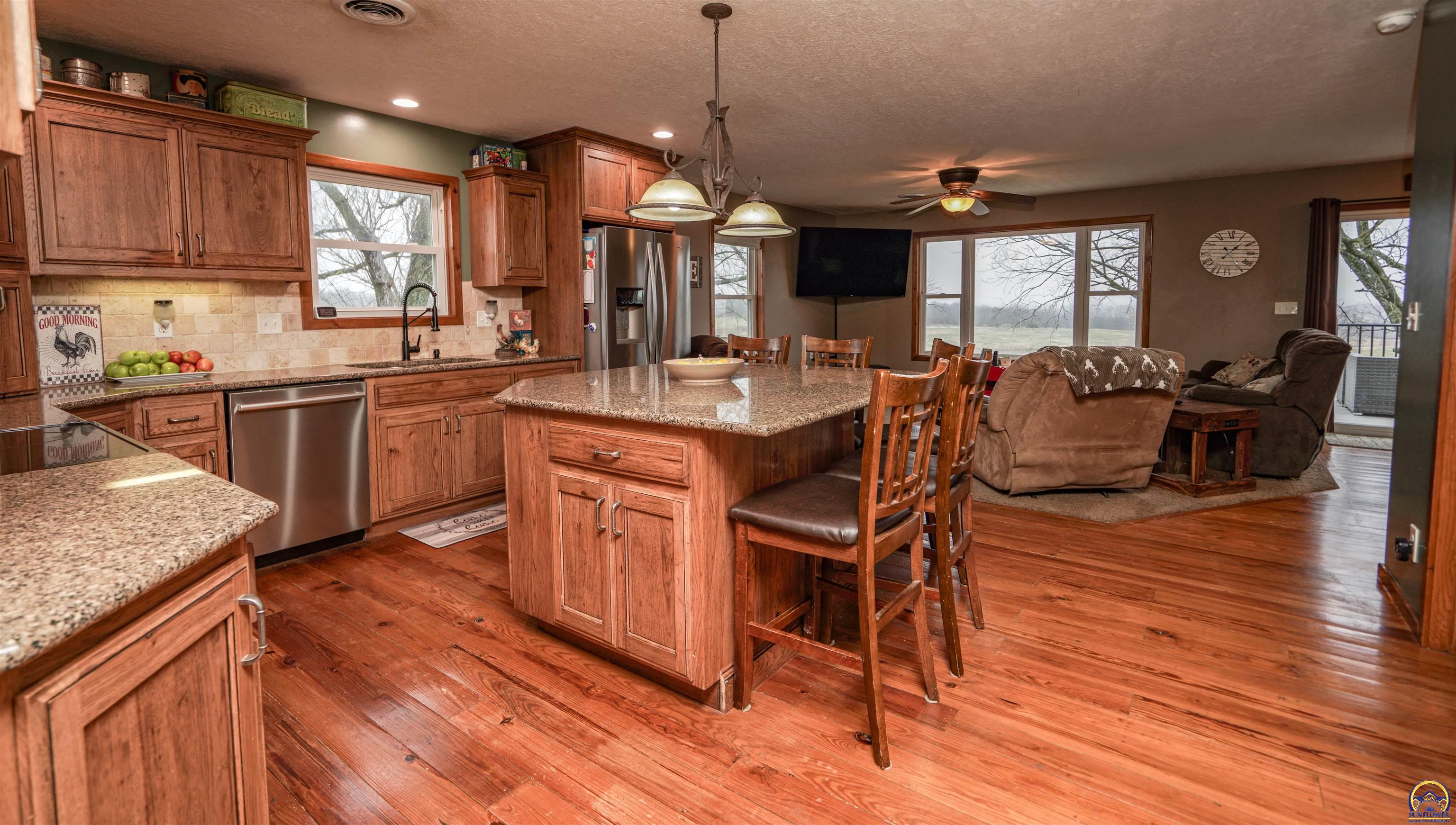 24298 M Road, Unit 24298 Holton, KS 66436 - Photo 26 of 97