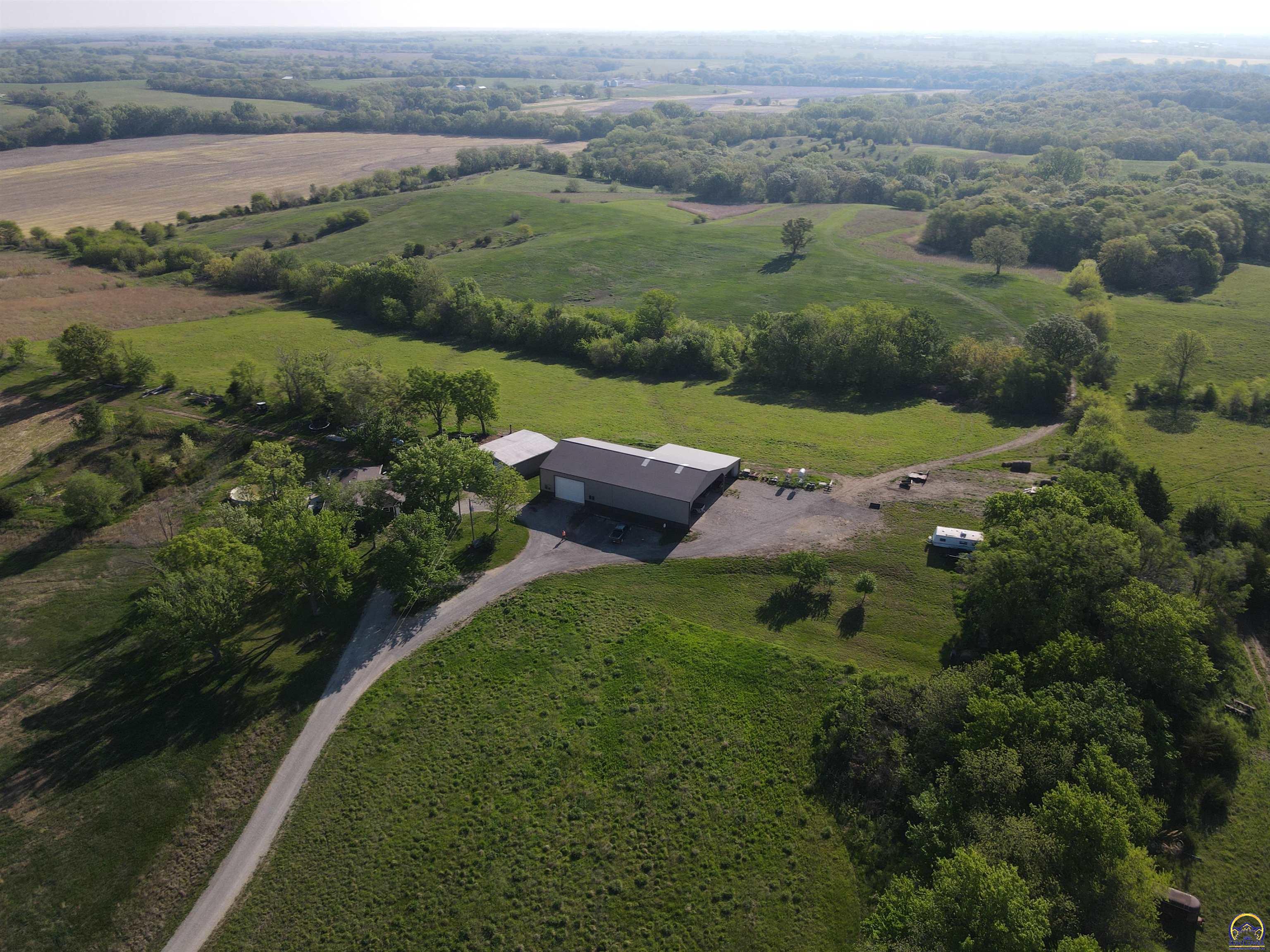 24298 M Road, Unit 24298 Holton, KS 66436 - Photo 3 of 98