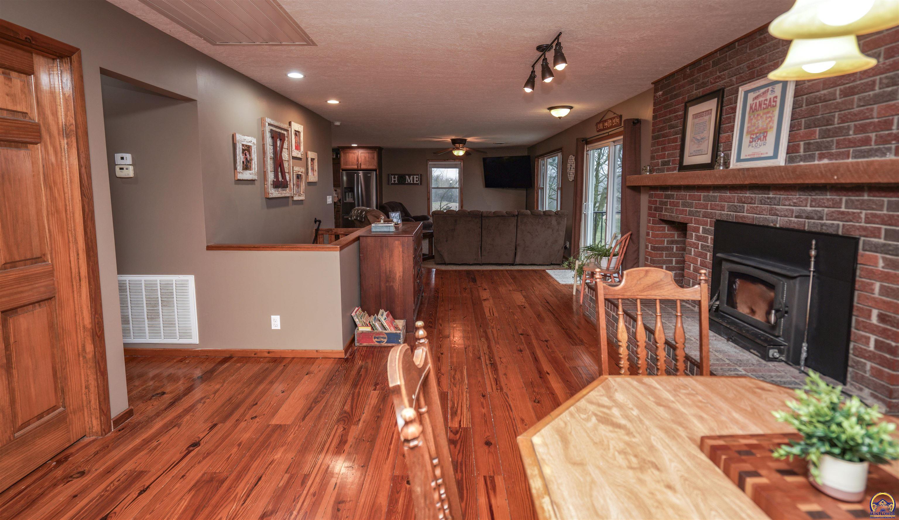 24298 M Road, Unit 24298 Holton, KS 66436 - Photo 38 of 97