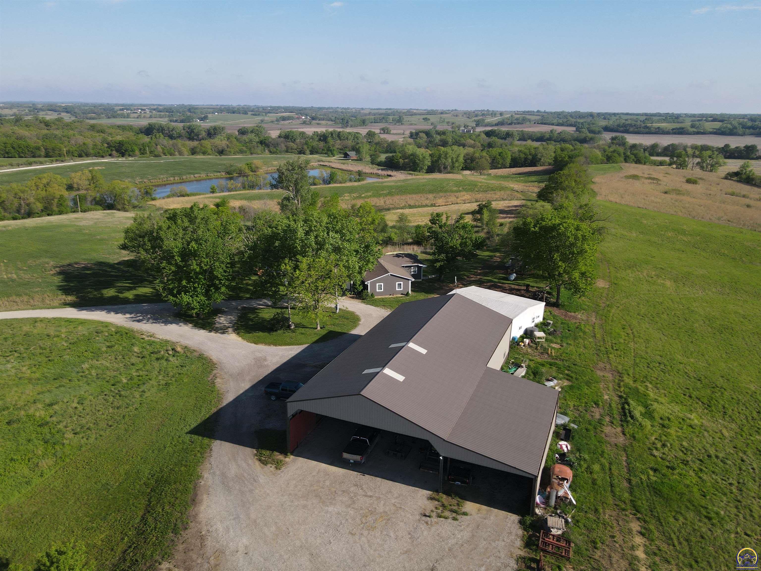 24298 M Road, Unit 24298 Holton, KS 66436 - Photo 5 of 98
