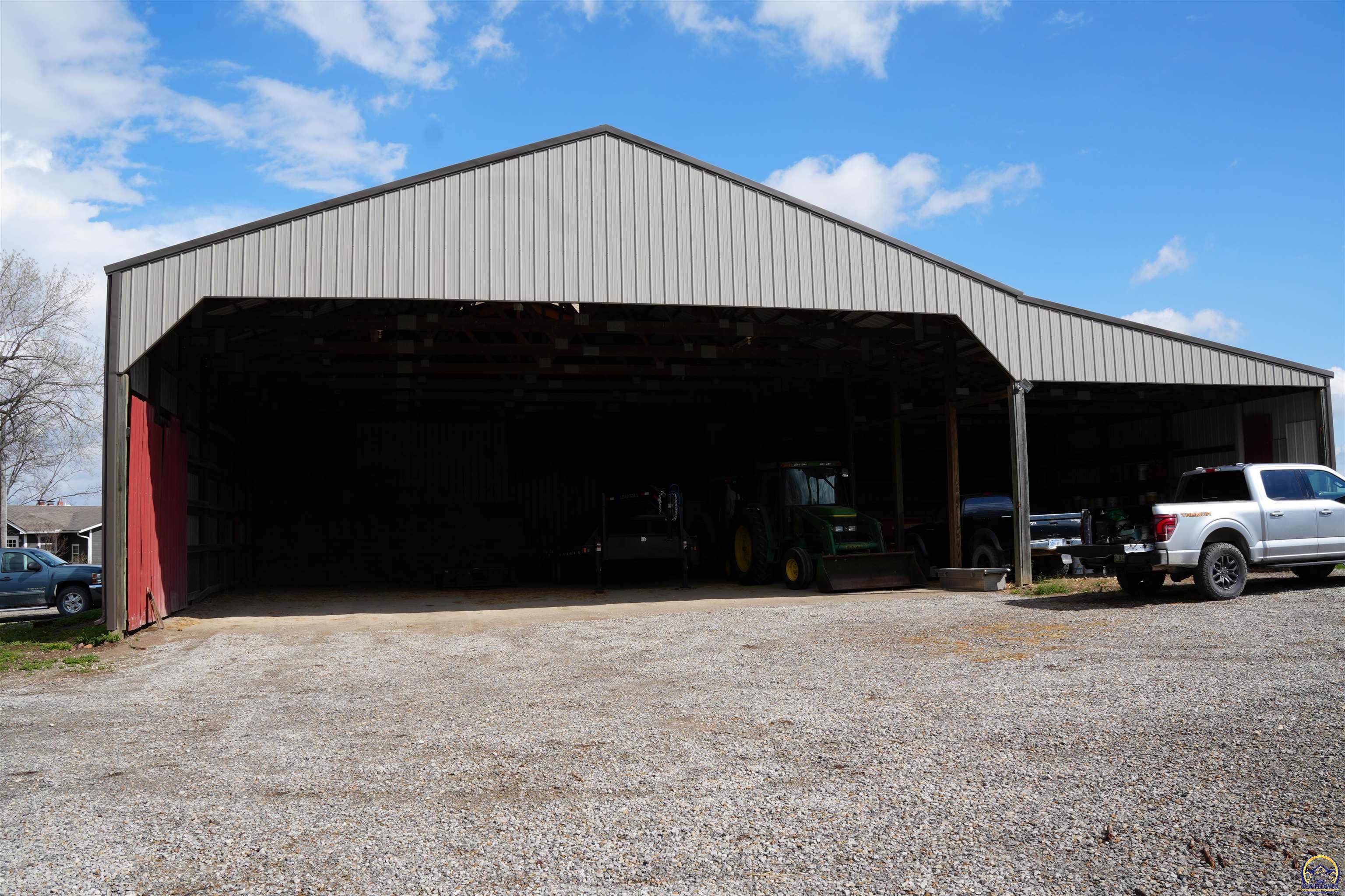 24298 M Road, Unit 24298 Holton, KS 66436 - Photo 58 of 97
