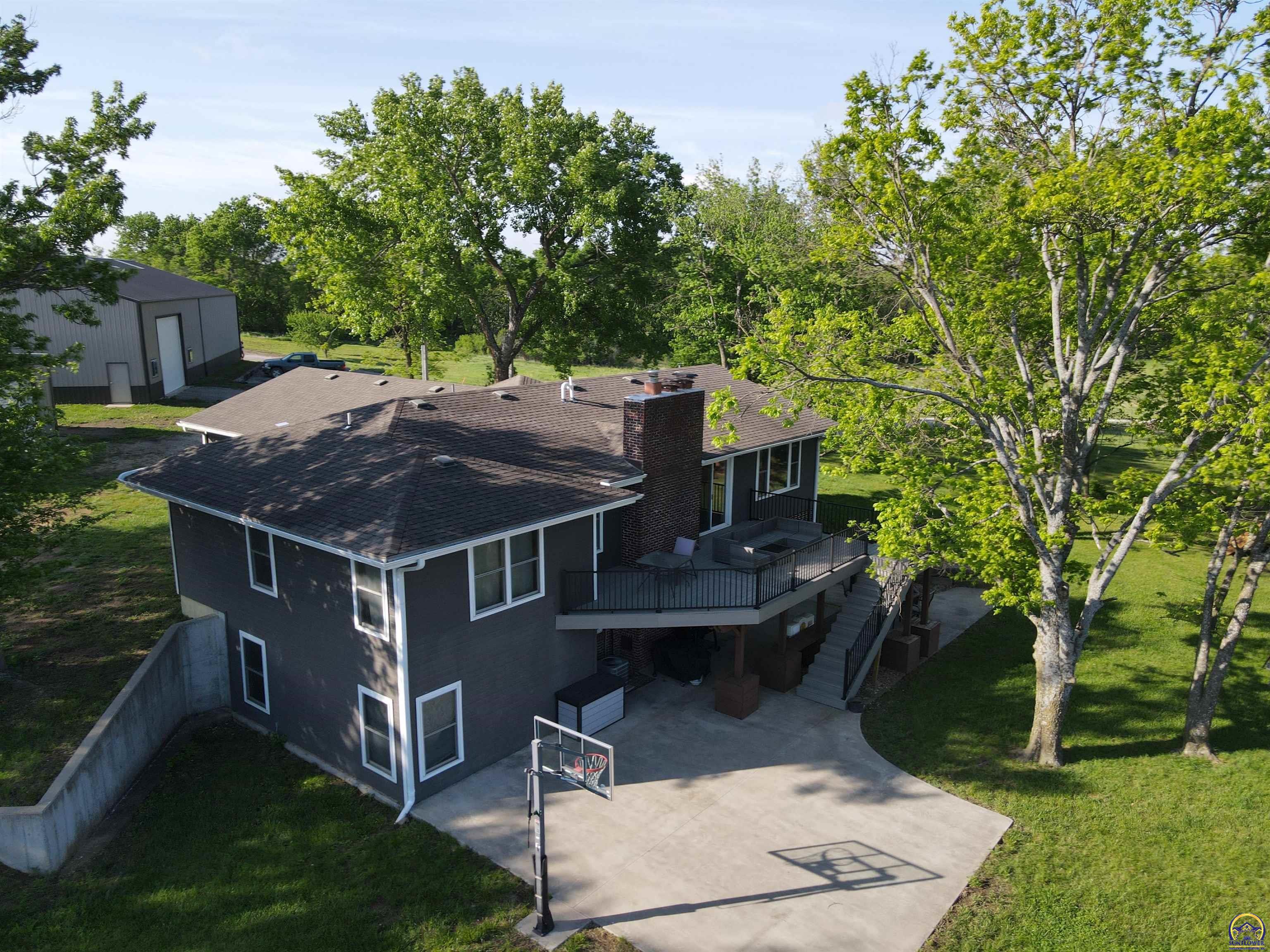 24298 M Road, Unit 24298 Holton, KS 66436 - Photo 7 of 98