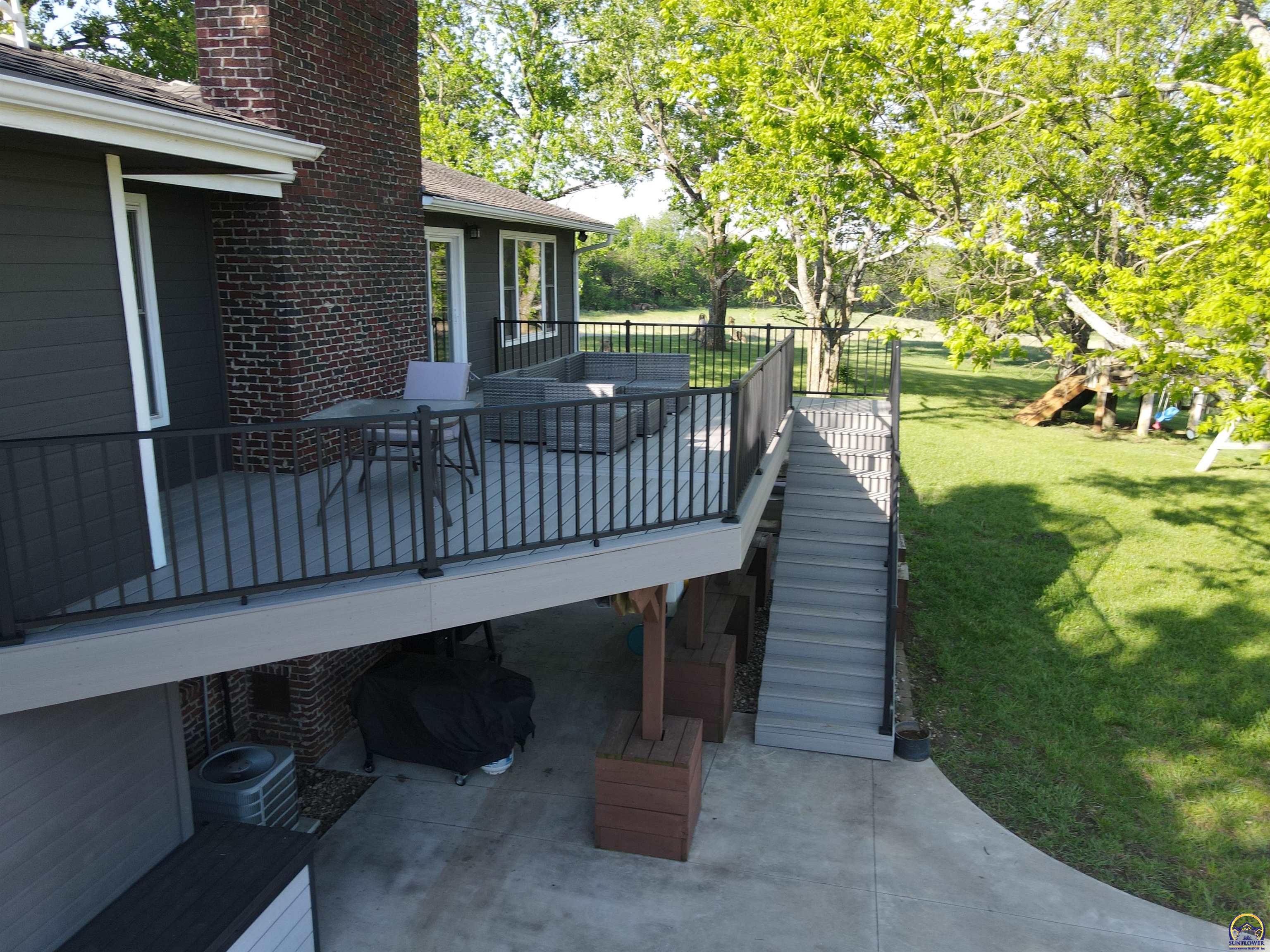 24298 M Road, Unit 24298 Holton, KS 66436 - Photo 9 of 98