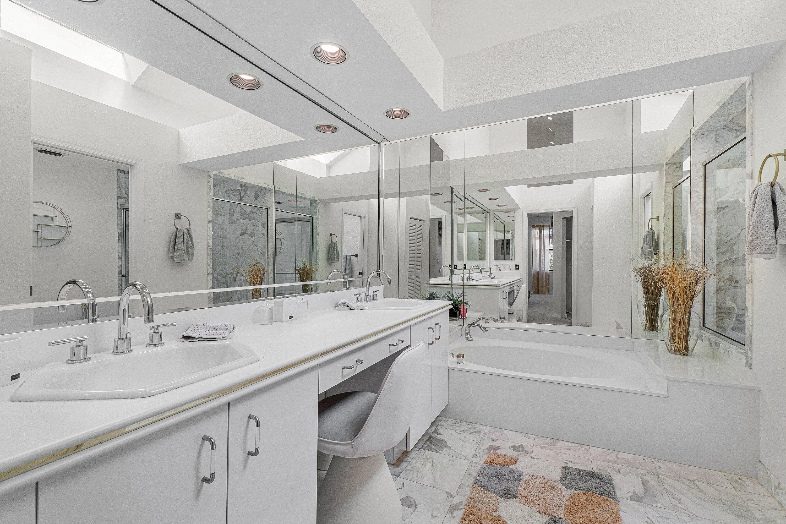 17099 Ryton Lane Boca Raton, FL 33496 - Photo 16 of 85 Primary Bathroom