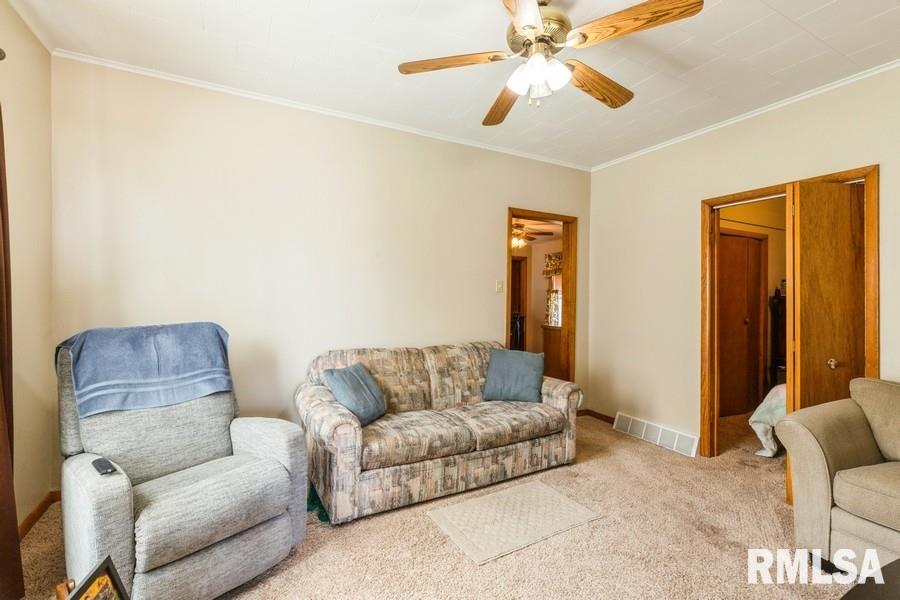 716 North 3rd Street Clinton, IA 52732 - Photo 9 of 19 Gallery Image 9