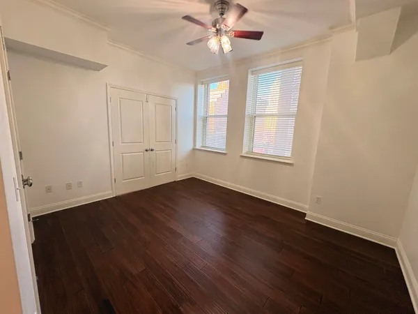 $2,250 | 127 Madison Avenue, Unit 701, Memphis, TN 38103