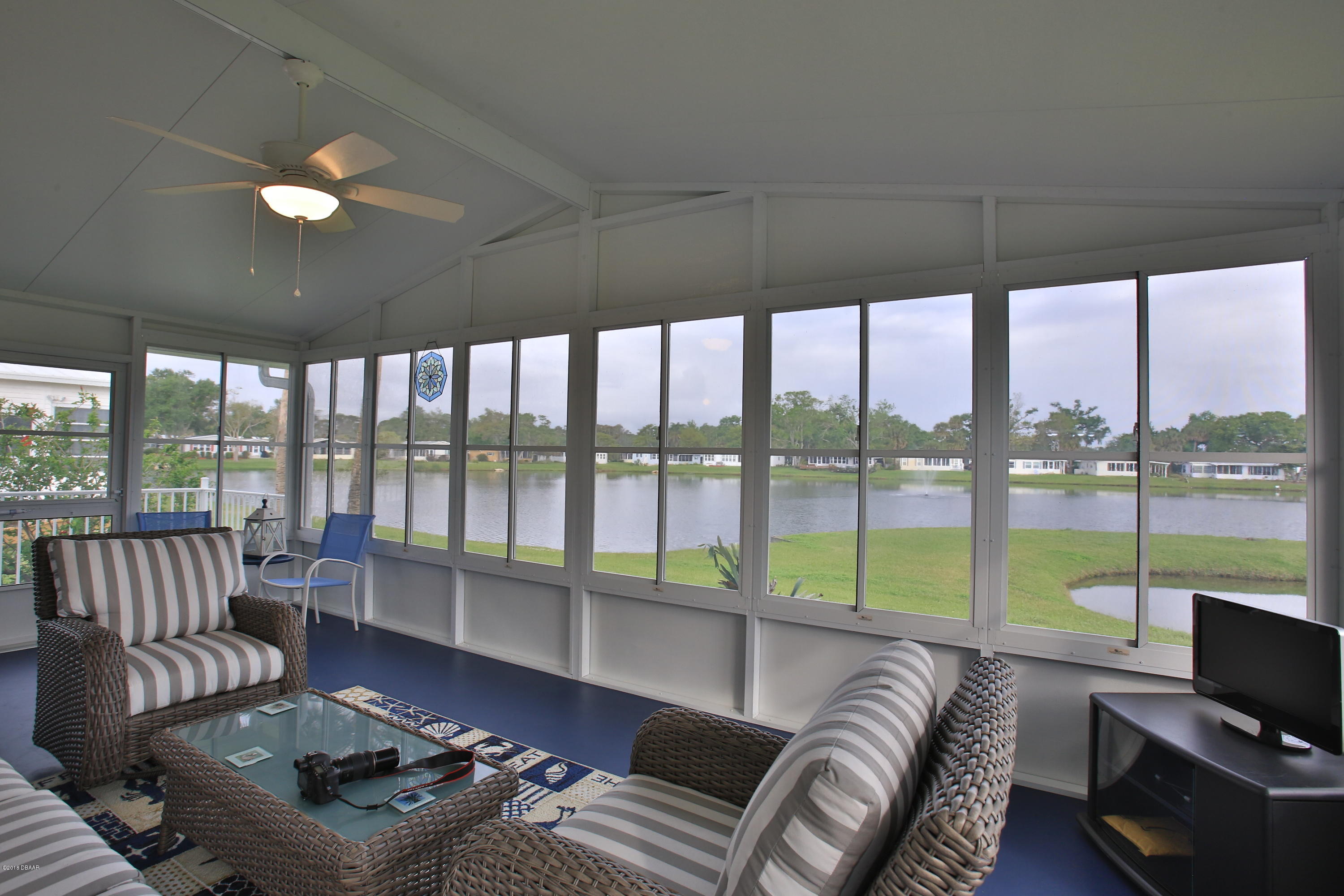 805 Navigators Way Edgewater, FL 32141 - Photo 17 of 29 Florida_Room (2)