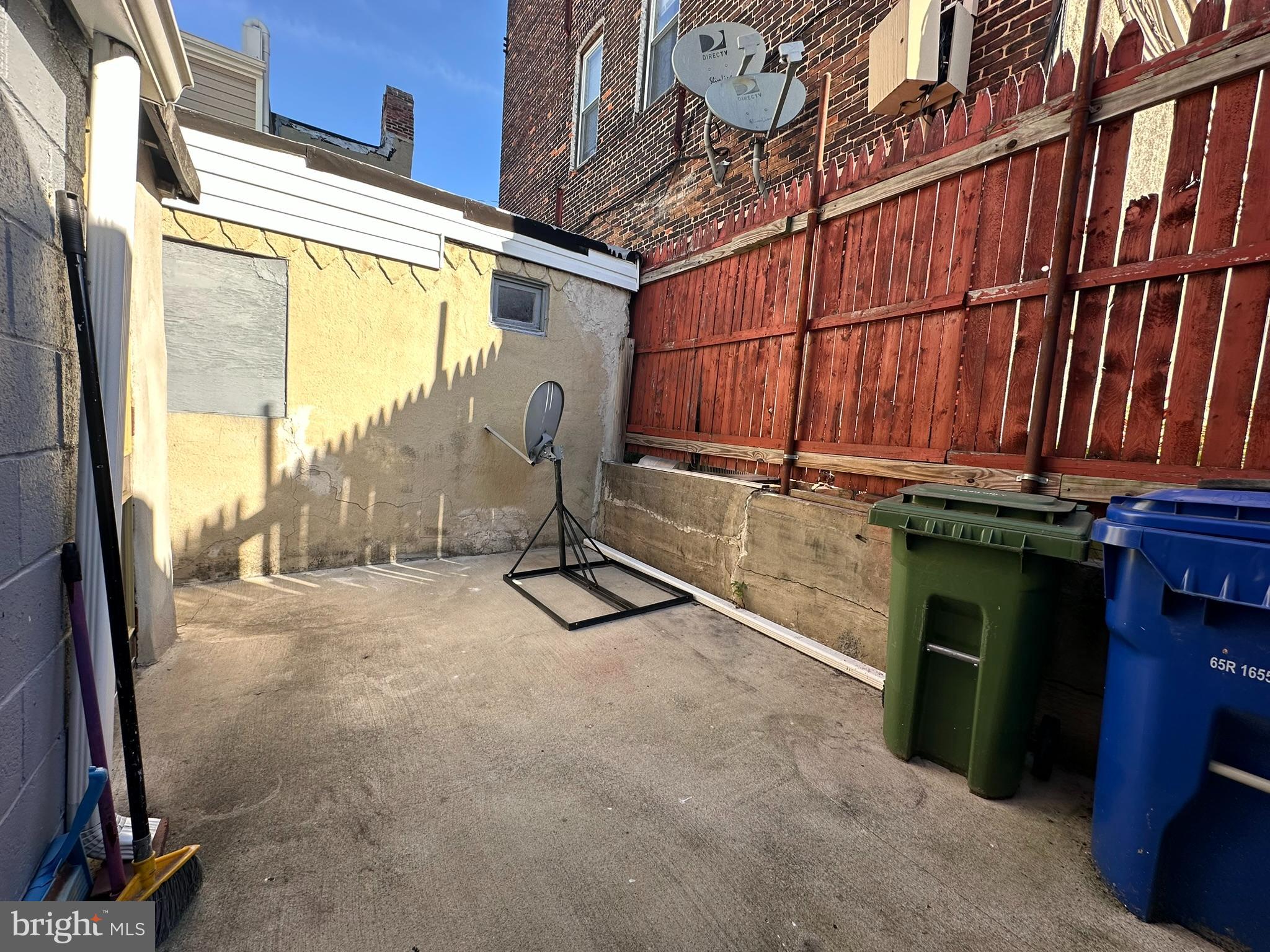 517 South Regester Street Baltimore, MD 21231 - Photo 15 of 26